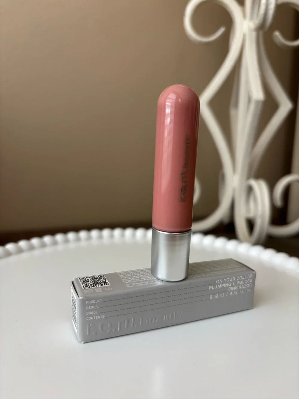 rem beauty On Your Collar Plumping Lipgloss - Pink Razor